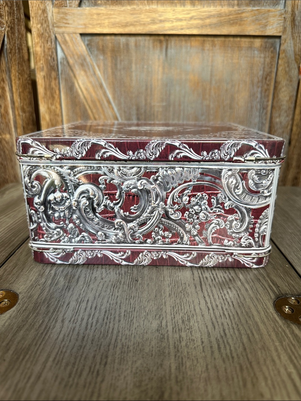 Brighton RARE Collectable Metallic Lunch Box - Picture 5 of 10
